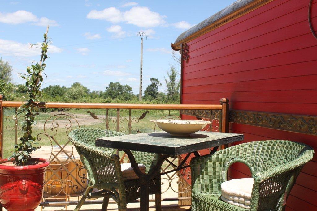 La Roulotte "Les Saintes" Bed & Breakfast Room photo